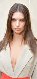 Emily Ratajkowski Sexy - TheFappeningBlog.com 15.jpg