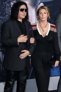 Shannon Tweed Nude - TheFappeningBlog.com 12.jpg