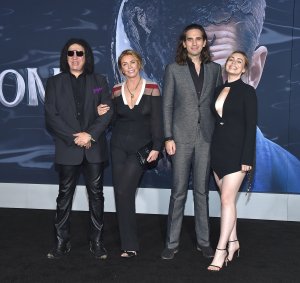 Shannon Tweed Nude - TheFappeningBlog.com 15.jpg