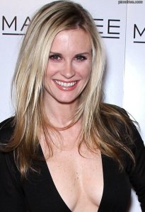 Bonnie Somerville Nude & Sexy - TheFappeningBlog.com 73.jpg
