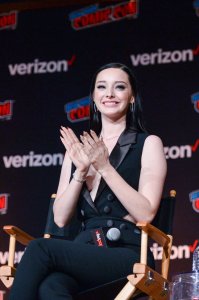 Emma Dumont Sexy - TheFappeningBlog.com 11.jpg