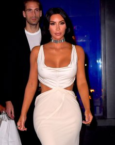 Kim Kardashian Sexy - TheFappeningBlog.com 29.jpg