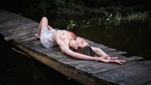 Tisa Right Nude - TheFappeningBlog.com 4.jpg