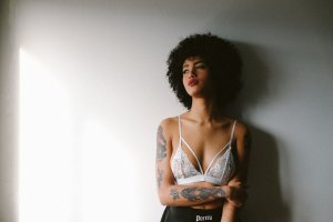 Khaleesi SGH Nude - TheFappeningBlog.com 23.jpg