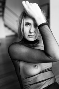 Marine Bruni Nude - TheFappeningBlog.com 4.jpg