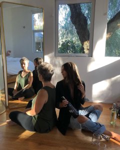 Emily Ratajkowski Sexy 3 thefappeningblog.com.jpg