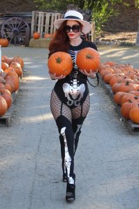 Phoebe Price Sexy - TheFappeningBlog.com 13.jpg