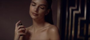 Emily Ratajkowski Sexy Topless Pics - TheFappeningBlog.com 10.JPG