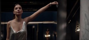 Emily Ratajkowski Sexy Topless Pics - TheFappeningBlog.com 4.JPG