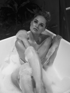 Genevieve Morton Naked - Derek Riker - The Bathtub Series - TheFappeningBlog.com 19.jpg