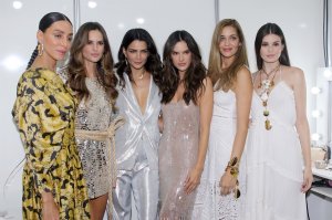 Alessandra Ambrosio Sexy - TheFappeningBlog.com 12.jpg