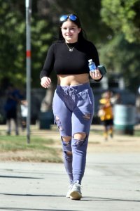 Ariel Winter Sexy - TheFappeningBlog.com 2.jpg