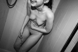 Ali-Michael-Nude-29.jpg Ali-Michael-Nude-29.jpg