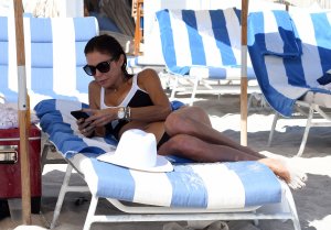 Bethenny Frankel Sexy 15 thefappeningblog.com.jpg