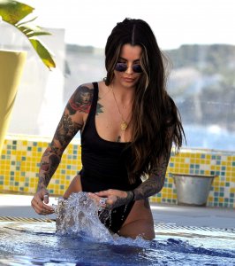 Darylle Sargeant Sexy 45 thefappeningblog.com.jpg