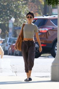 Sarah Hyland Sexy - TheFappeningBlog.com 15.jpg