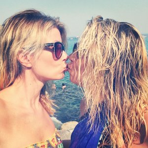 Euridice Axen Nude & Sexy - TheFappeningBlog.com 16.jpg