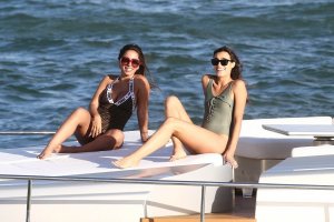 Isabela Rangel & Anitta Sexy - TheFappeningBlog.com 2.jpg