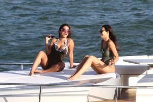 Isabela Rangel & Anitta Sexy - TheFappeningBlog.com 18.jpg