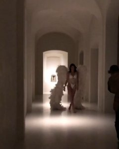 Kim, Kourtney, Khloe Kardashian & Kendall, Kylie Jenner Sexy - TheFappeningBlog.com 50.jpg