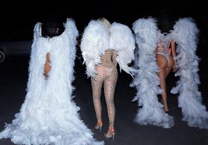 Kim, Kourtney, Khloe Kardashian & Kendall, Kylie Jenner Sexy - TheFappeningBlog.com 18.jpg
