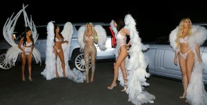 Kim, Kourtney, Khloe Kardashian & Kendall, Kylie Jenner Sexy - TheFappeningBlog.com 41.jpg