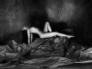 Anne Duffy Nude - TheFappeningBlog.com 1.jpg