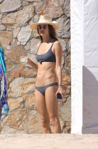 Alessandra Ambrosio Sexy - TheFappeningBlog.com 10.jpg