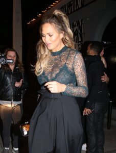 Chrissy-Teigen-See-Through-32.jpg