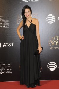 Ana-Maria-Puerta-See-Through-1.jpg