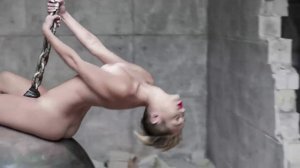 Miley Cyrus Nude - TheFappeningBlog.com 14.jpg