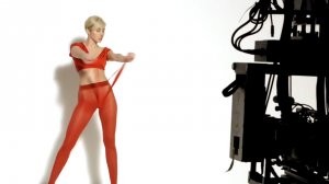 Miley Cyrus Sexy & Topless scr BTS - TheFappeningBlog.com 12.jpg
