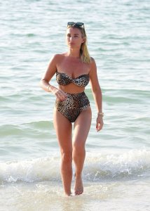 Billie Faiers Sexy - TheFappeningBlog.com 13.jpg