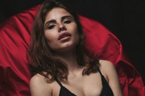 Chiara Arrighi Nude & Sexy - TheFappeningBlog.com 31.jpg