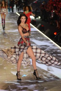 Kendall Jenner Sexy - TheFappeningBlog.com 3.jpg