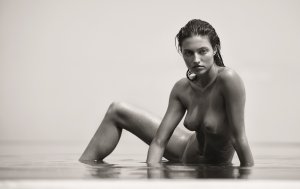 Isabelle Boemeke Nude - TheFappeningBlog.com 2.jpg