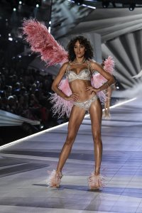 Alanna Arrington Sexy - TheFappeningBlog.com 6.jpg