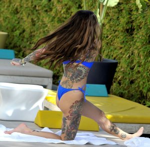 Darylle Sargeant Sexy - TheFappeningBlog.com 21.jpg