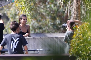 Emily Ratajkowski Sexy - TheFappeningBlog.com 4.jpg