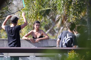 Emily Ratajkowski Sexy - TheFappeningBlog.com 23.jpg