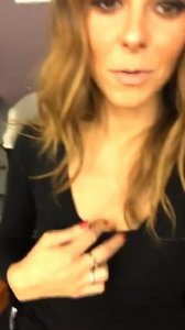 Maria-Menounos-Cleavage-6.jpg