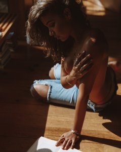 Candice Blackburn Nude - TheFappeningBlog.com 17.jpg