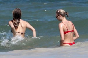 Elsa Hosk, Martha Hunt Sexy - TheFappeningBlog.com 13.jpg