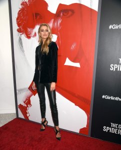 Stella Maxwell Sexy - TheFappeningBlog.com 29.jpg