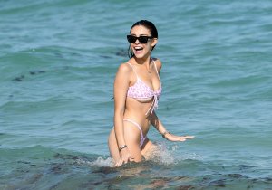 Madison Beer Sexy   TheFappeningBlog.com 35.jpg