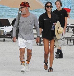 Sharon Fonseca Sexy   TheFappeningBlog.com 59.jpg