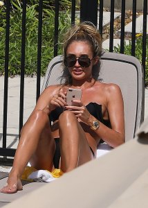 Megan McKenna & Olivia Attwood Sexy   TheFappeningBlog.com 3.jpg