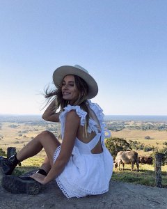 Saskia Jenkins Nude & Sexy - TheFappeningBlog.com 52.jpg