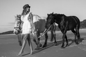 Saskia Jenkins Nude & Sexy - TheFappeningBlog.com 9.jpg