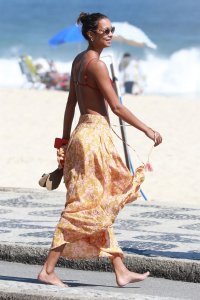 Lais Ribeiro Sexy - TheFappeningBlog.com 31.jpg